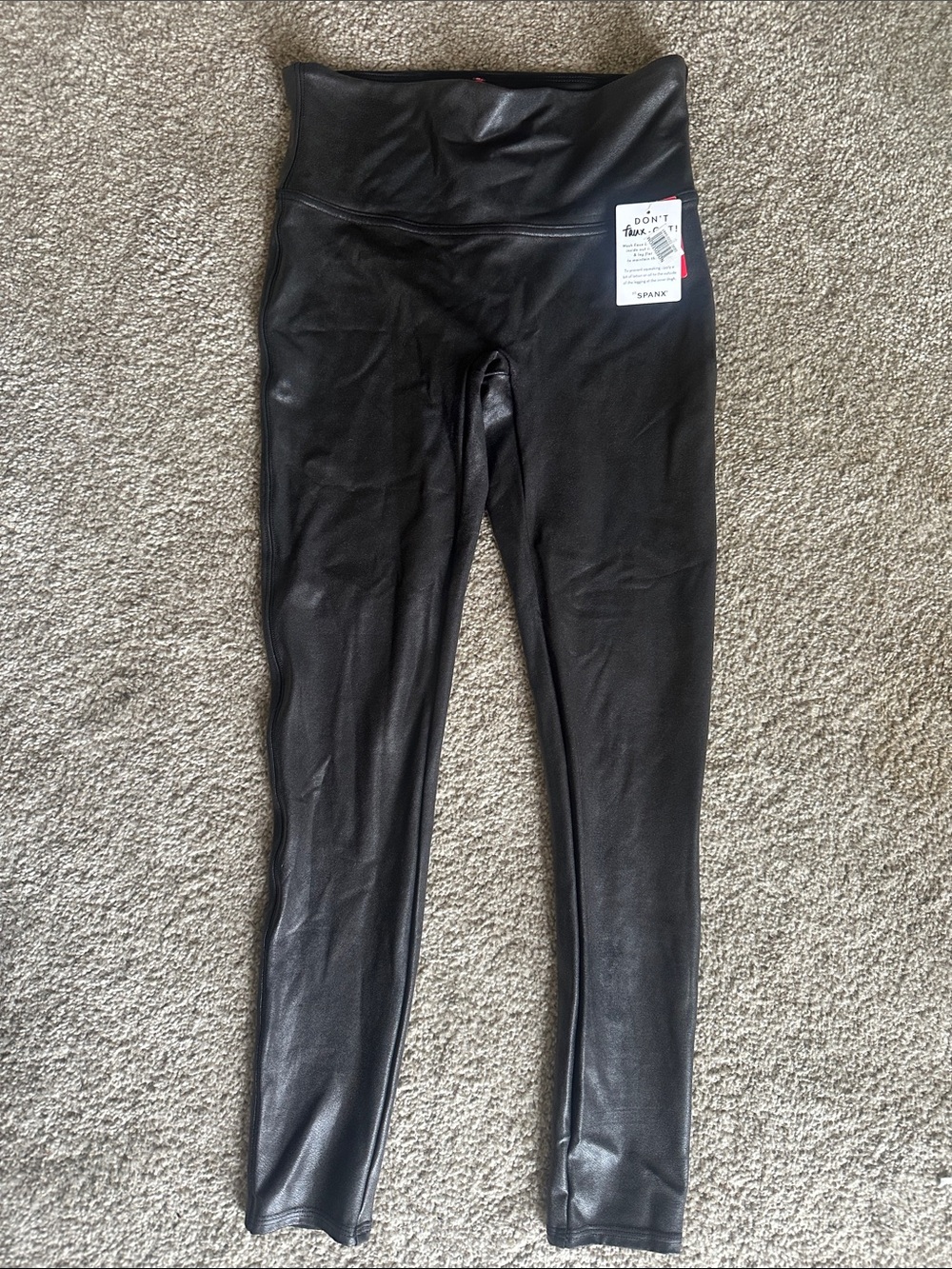 SPANX NWT Faux Leather Leggings
